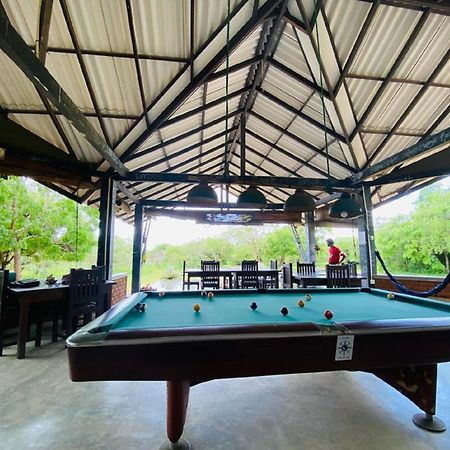Yala Ying Yang Hostel & Camping מראה חיצוני תמונה