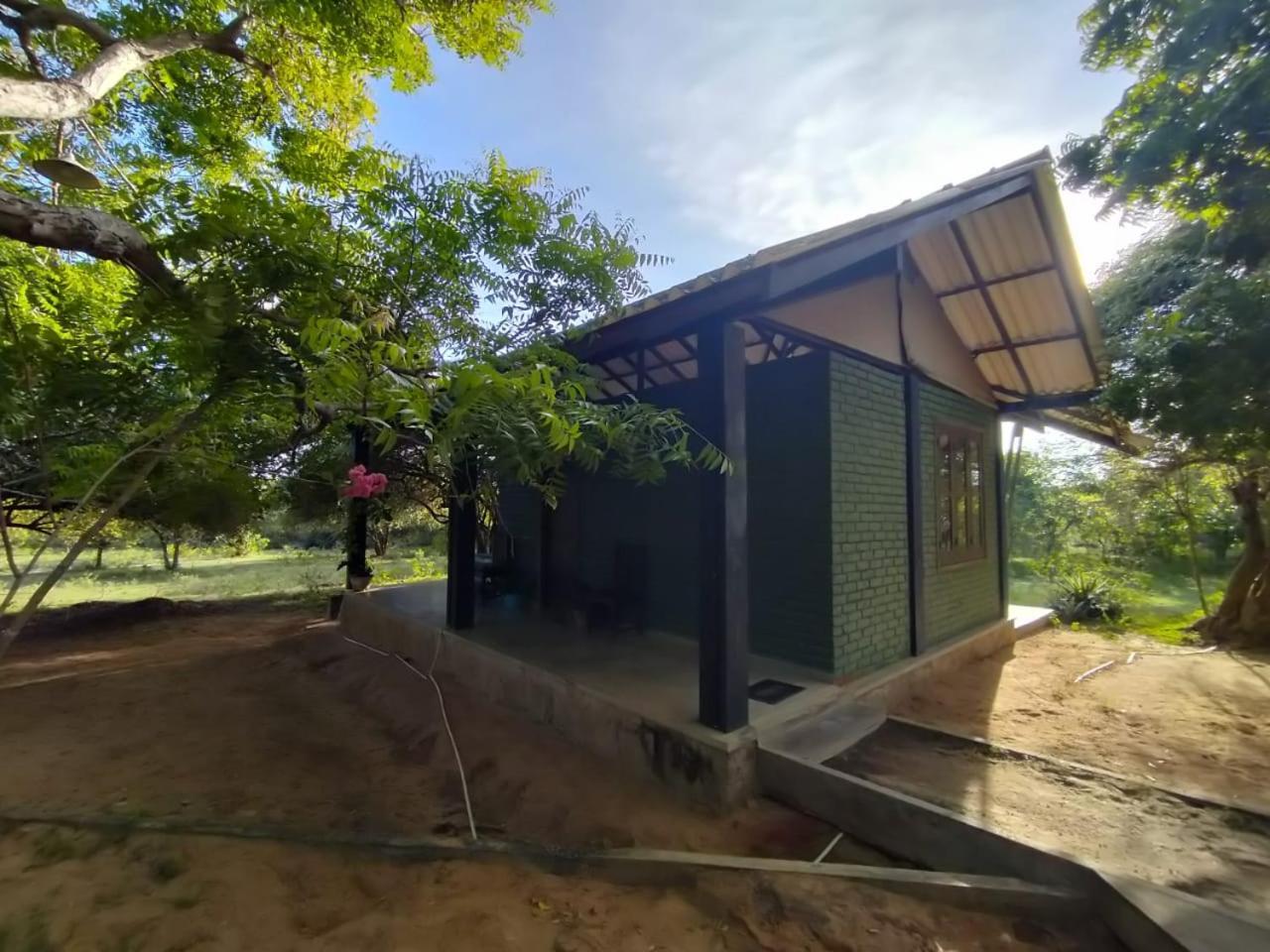 Yala Ying Yang Hostel & Camping מראה חיצוני תמונה